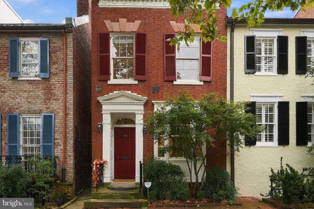 3046 P Street NW Washington DC