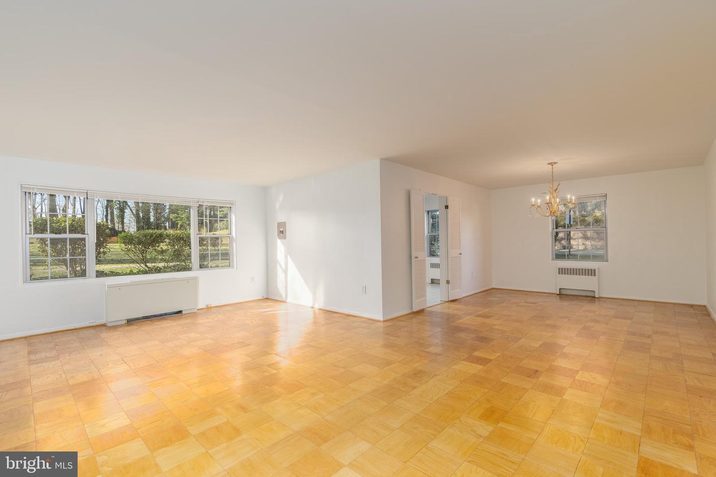 5301 Westbard Cir #204