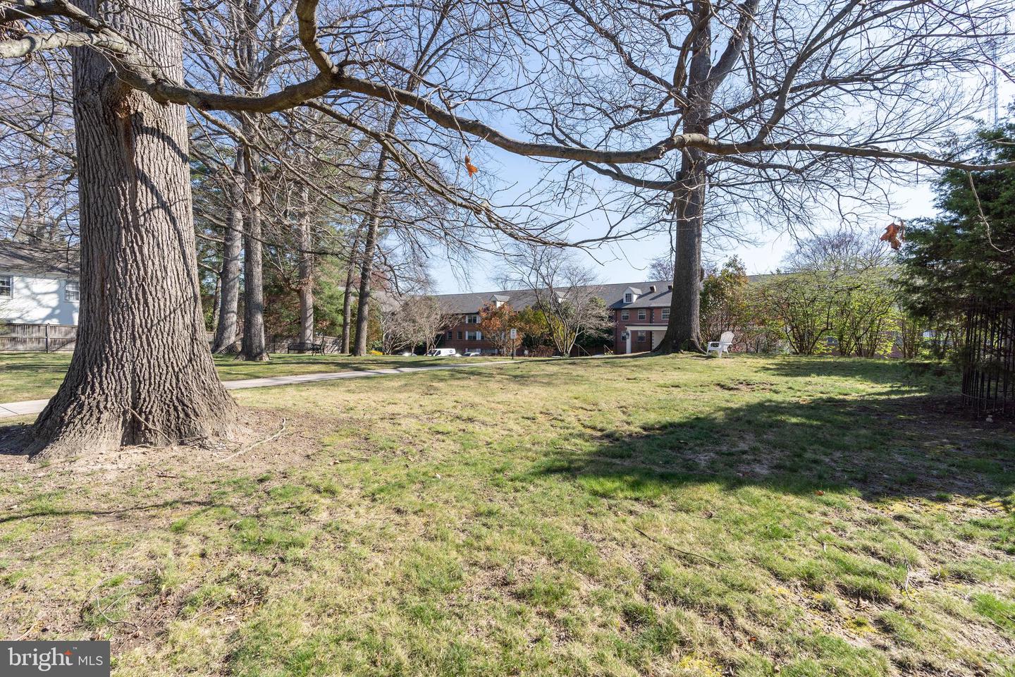 5301 Westbard Cir #204