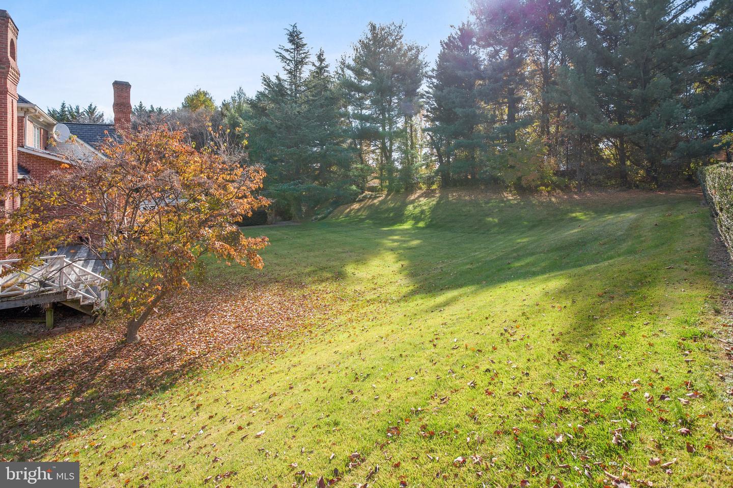8930 Harvest Square Ct