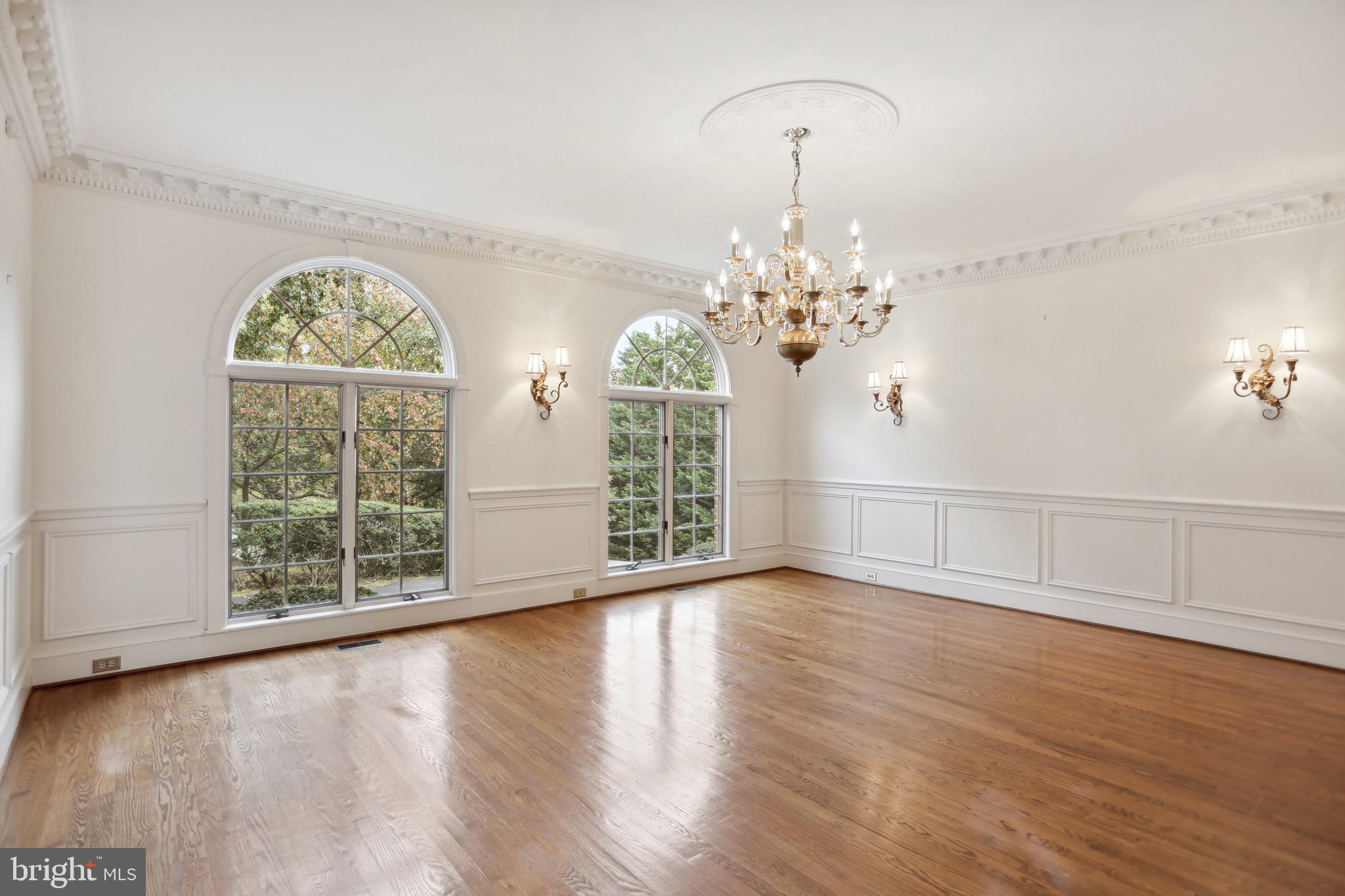 8930 Harvest Square Ct