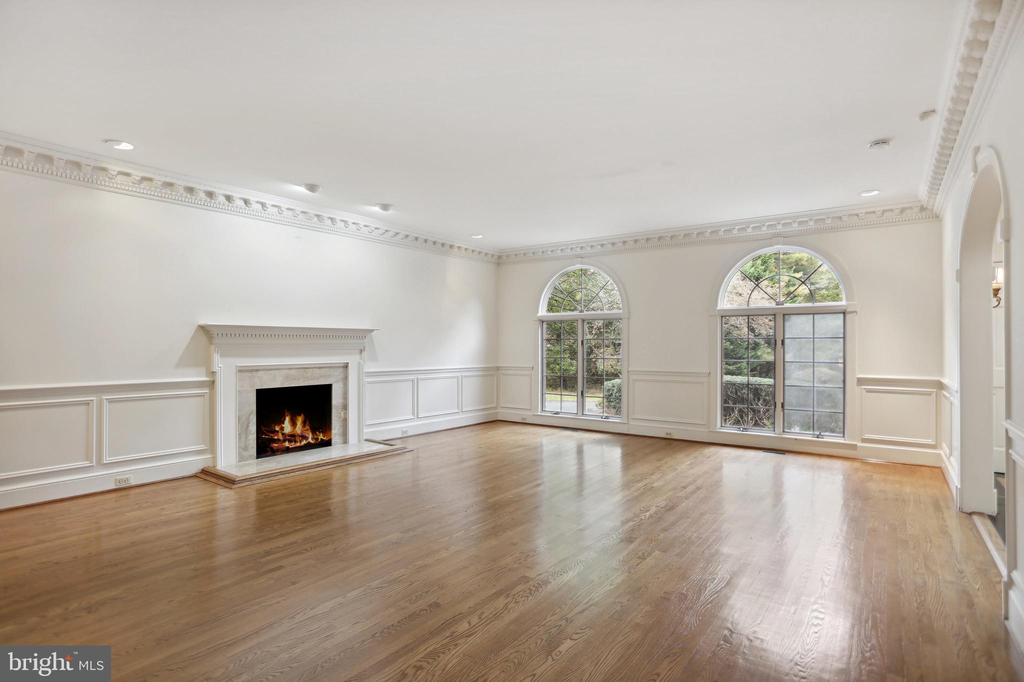 8930 Harvest Square Ct