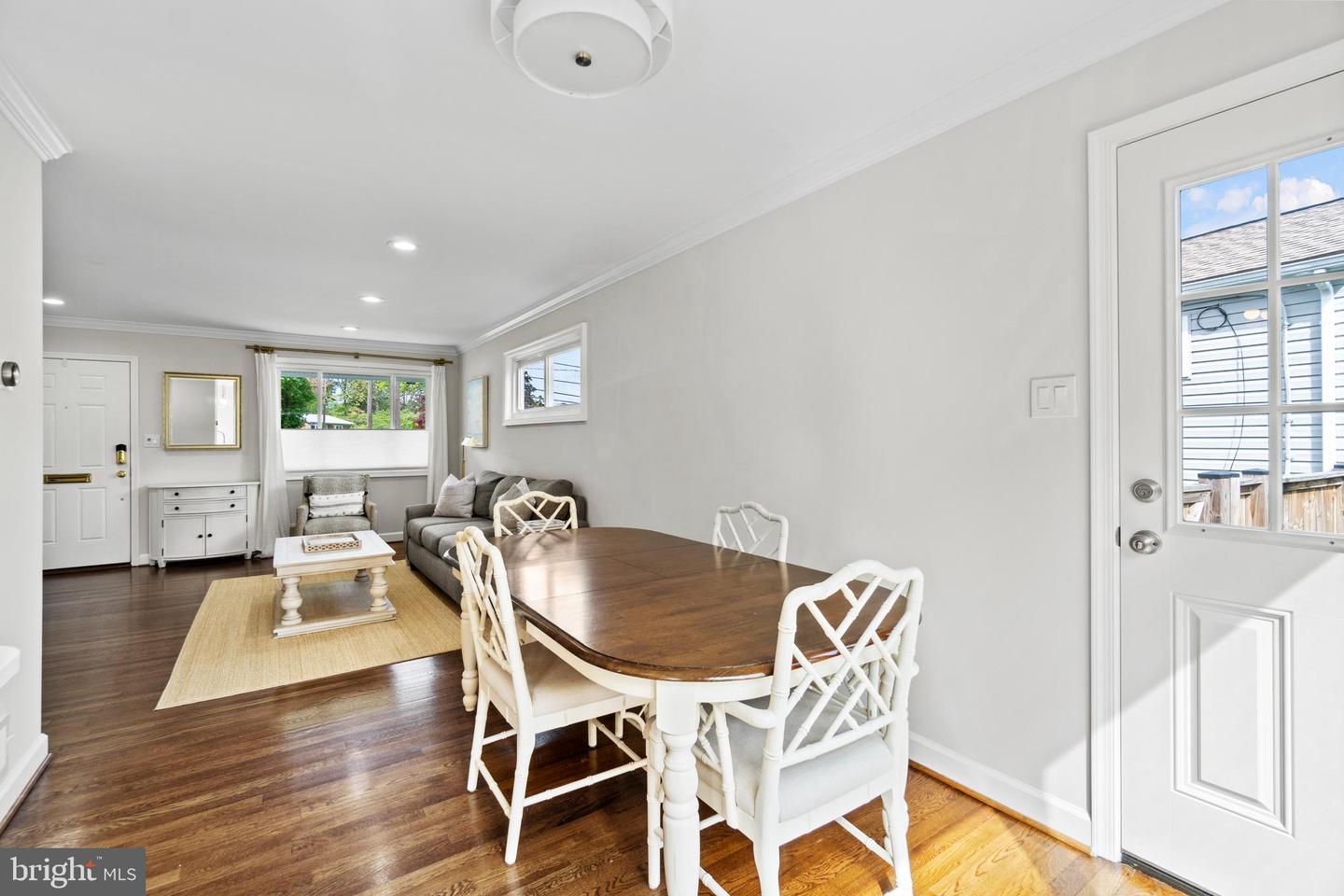11119 Lund Pl