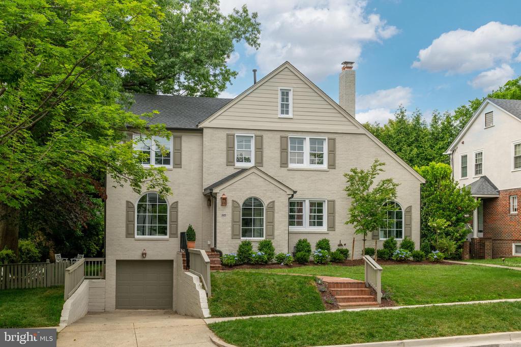 4615 Morgan Dr