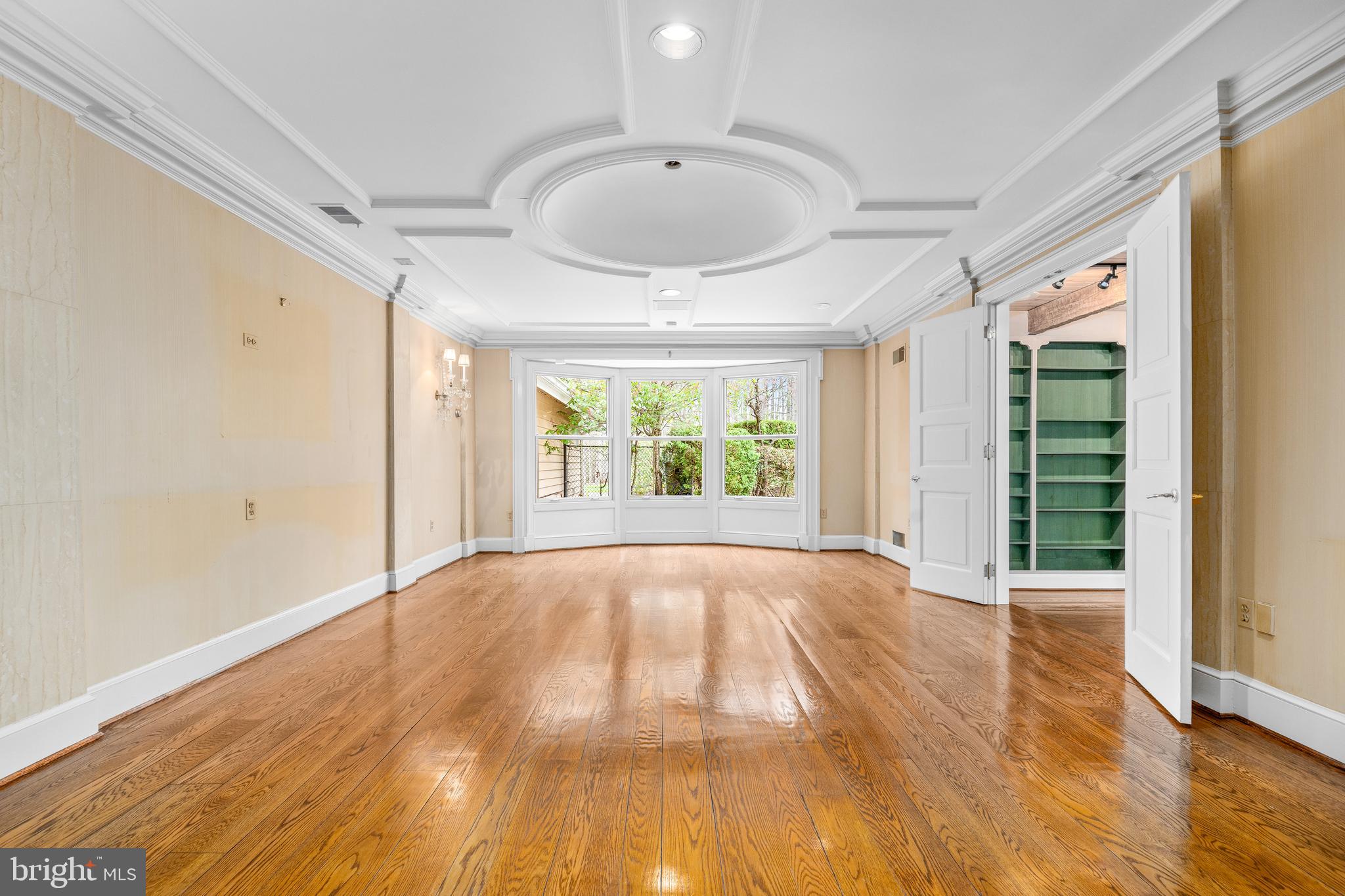 10204 BENTCROSS DRIVE