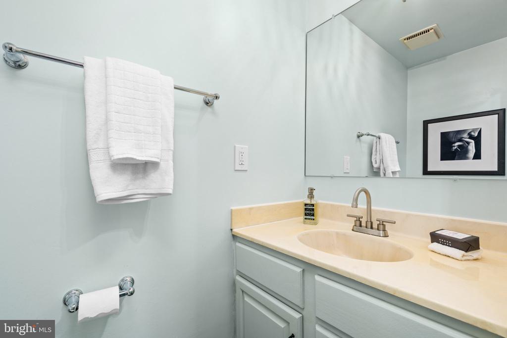 6750 KENWOOD FOREST LANE Unit: 26