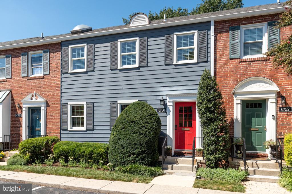 6750 KENWOOD FOREST LANE Unit: 26