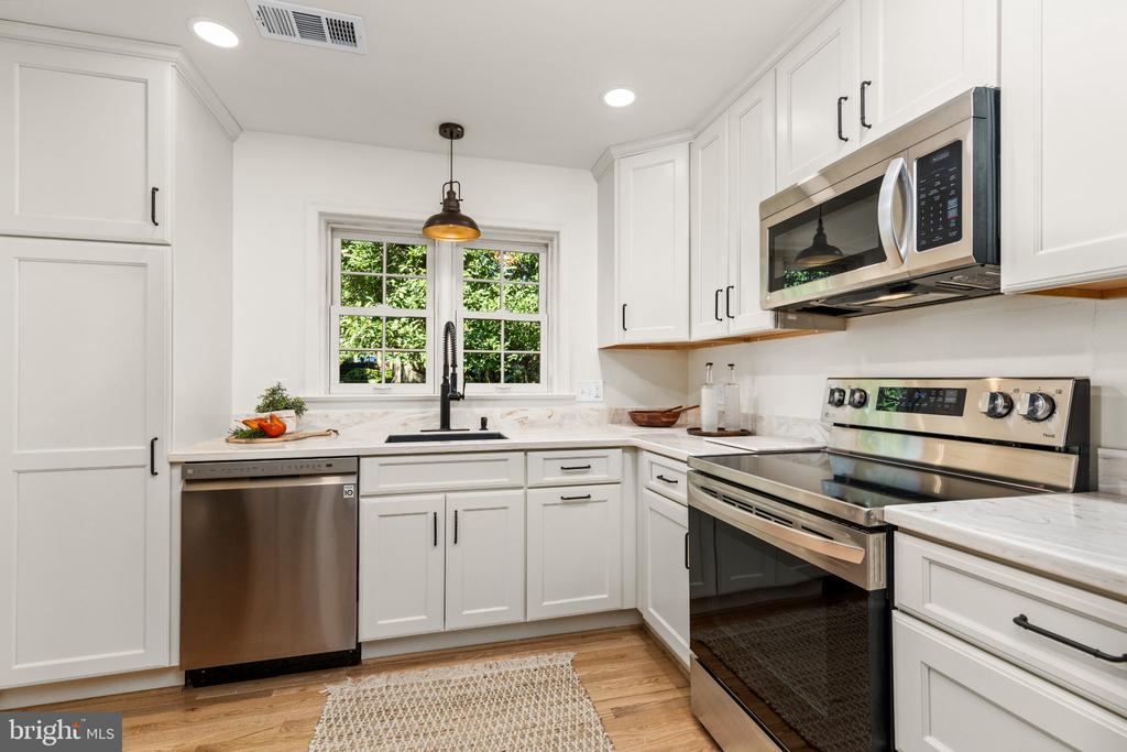 6750 KENWOOD FOREST LANE Unit: 26