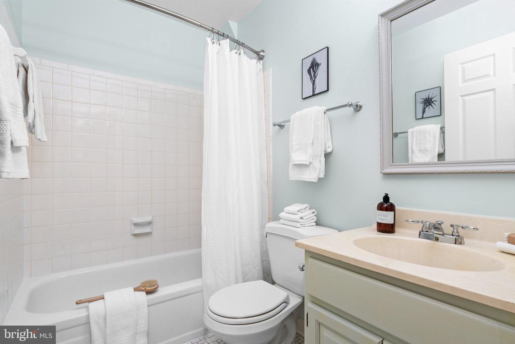 6750 KENWOOD FOREST LANE Unit: 26