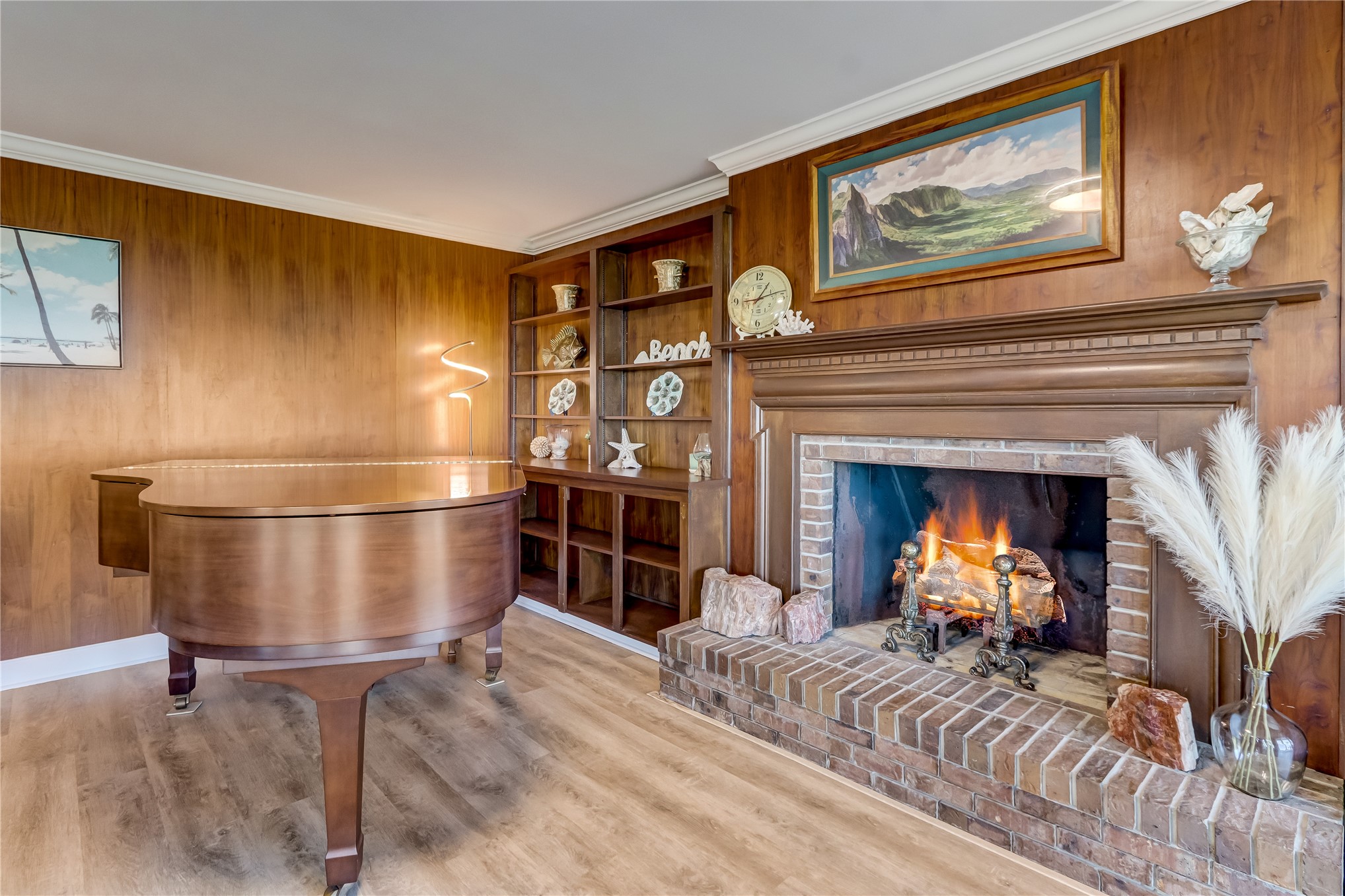 2478 S FLETCHER AVENUE