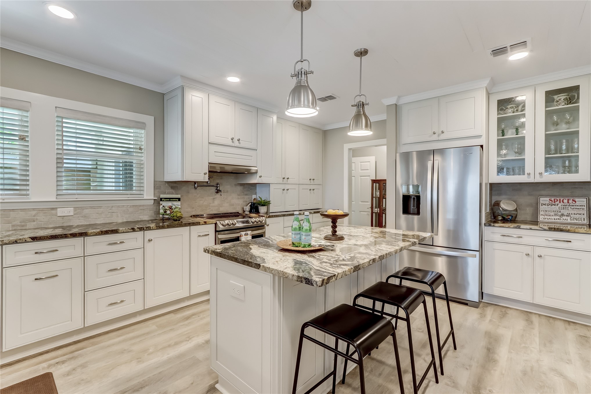 2478 S FLETCHER AVENUE