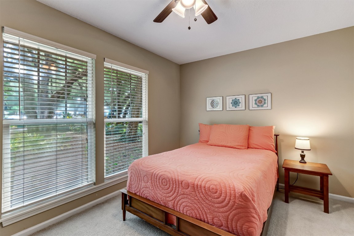 2404 LOS ROBLES DRIVE