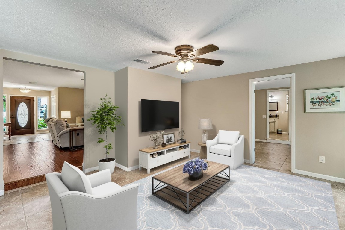 2404 LOS ROBLES DRIVE