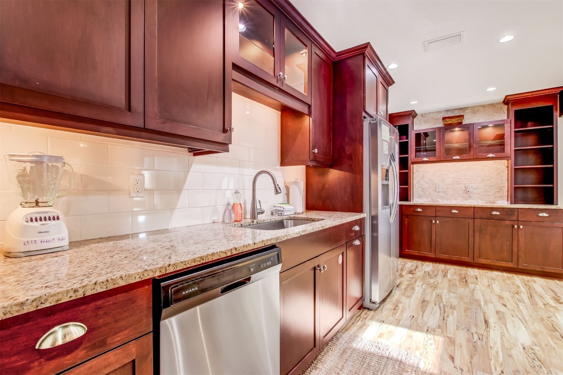 2568 FOREST RIDGE DRIVE P7