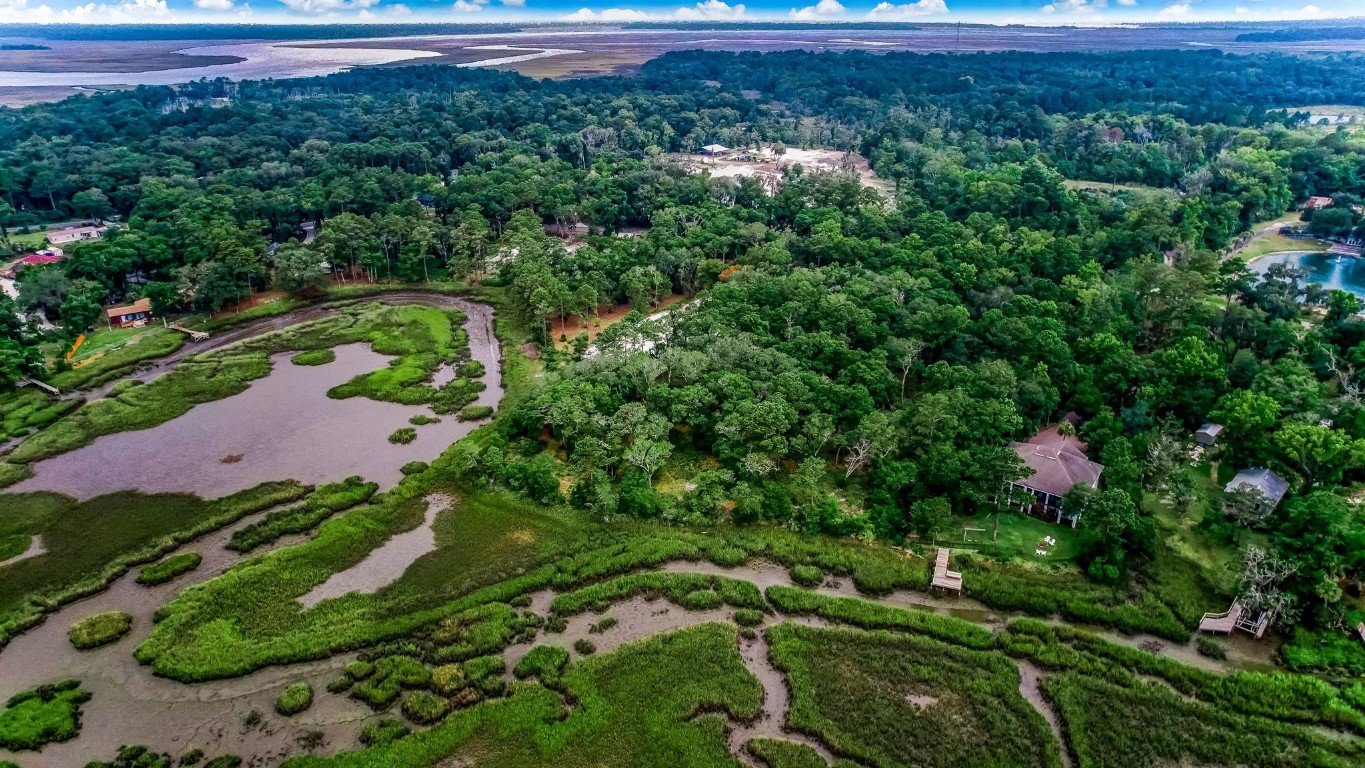 940184 OLD NASSAUVILLE ROAD