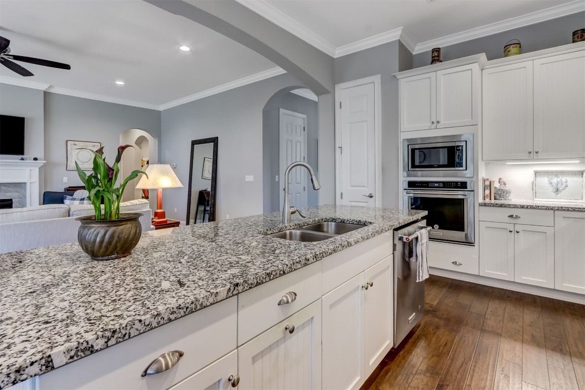 29058 GRANDVIEW MANOR