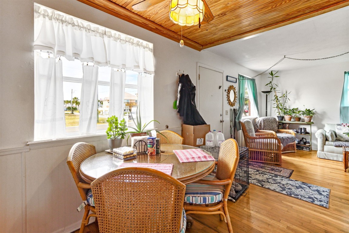 538 N FLETCHER AVENUE