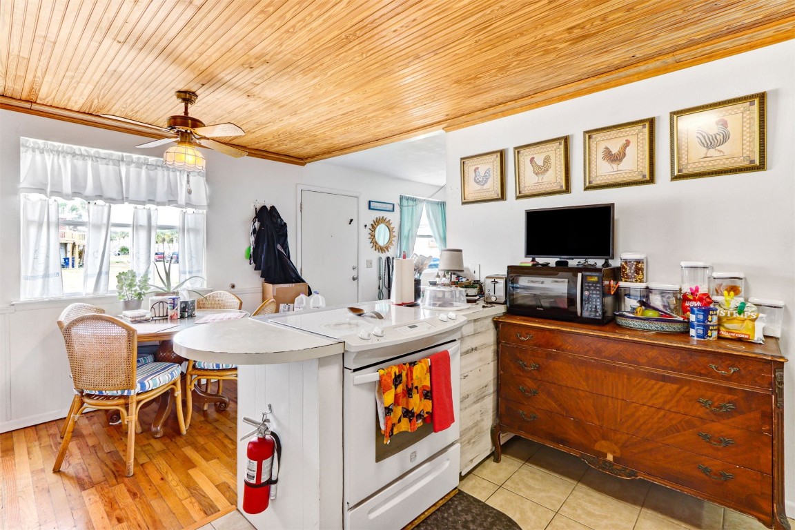 538 N FLETCHER AVENUE