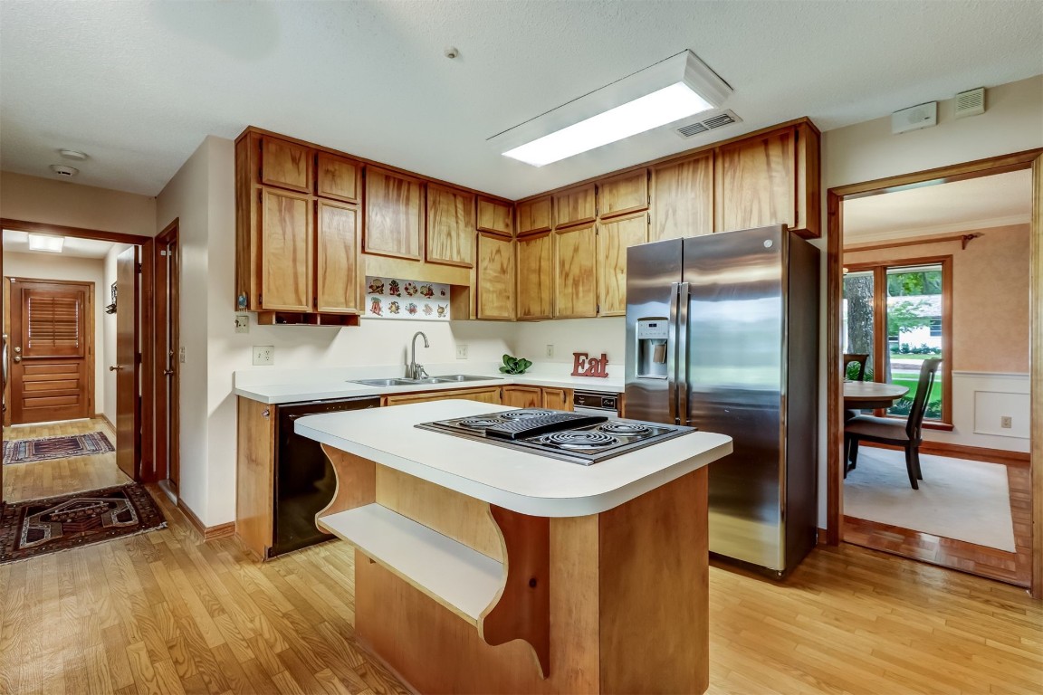 2601 VIA DEL REY ROAD