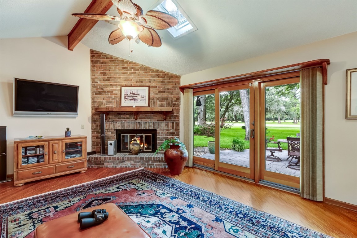 2601 VIA DEL REY ROAD