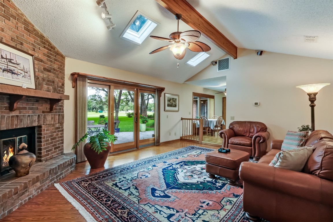 2601 VIA DEL REY ROAD