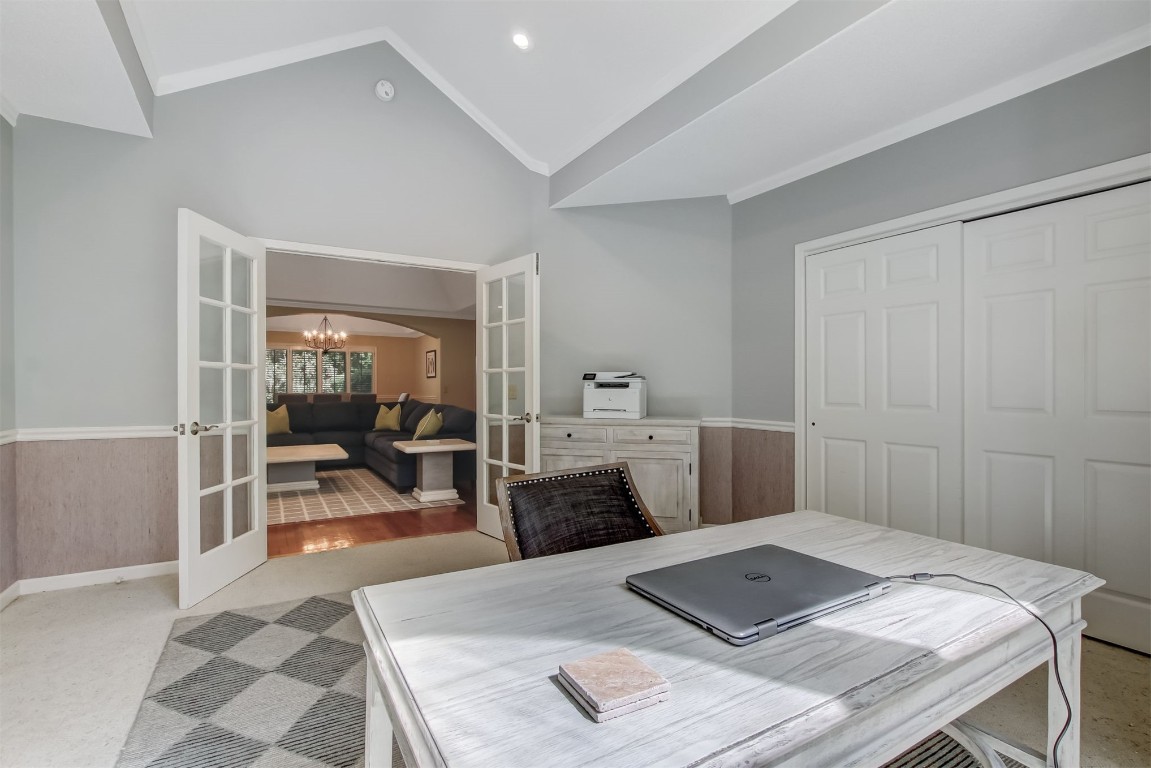 19 SPARKLEBERRY COURT