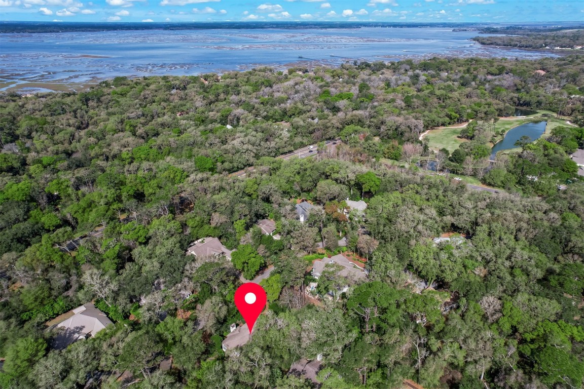 19 SPARKLEBERRY COURT