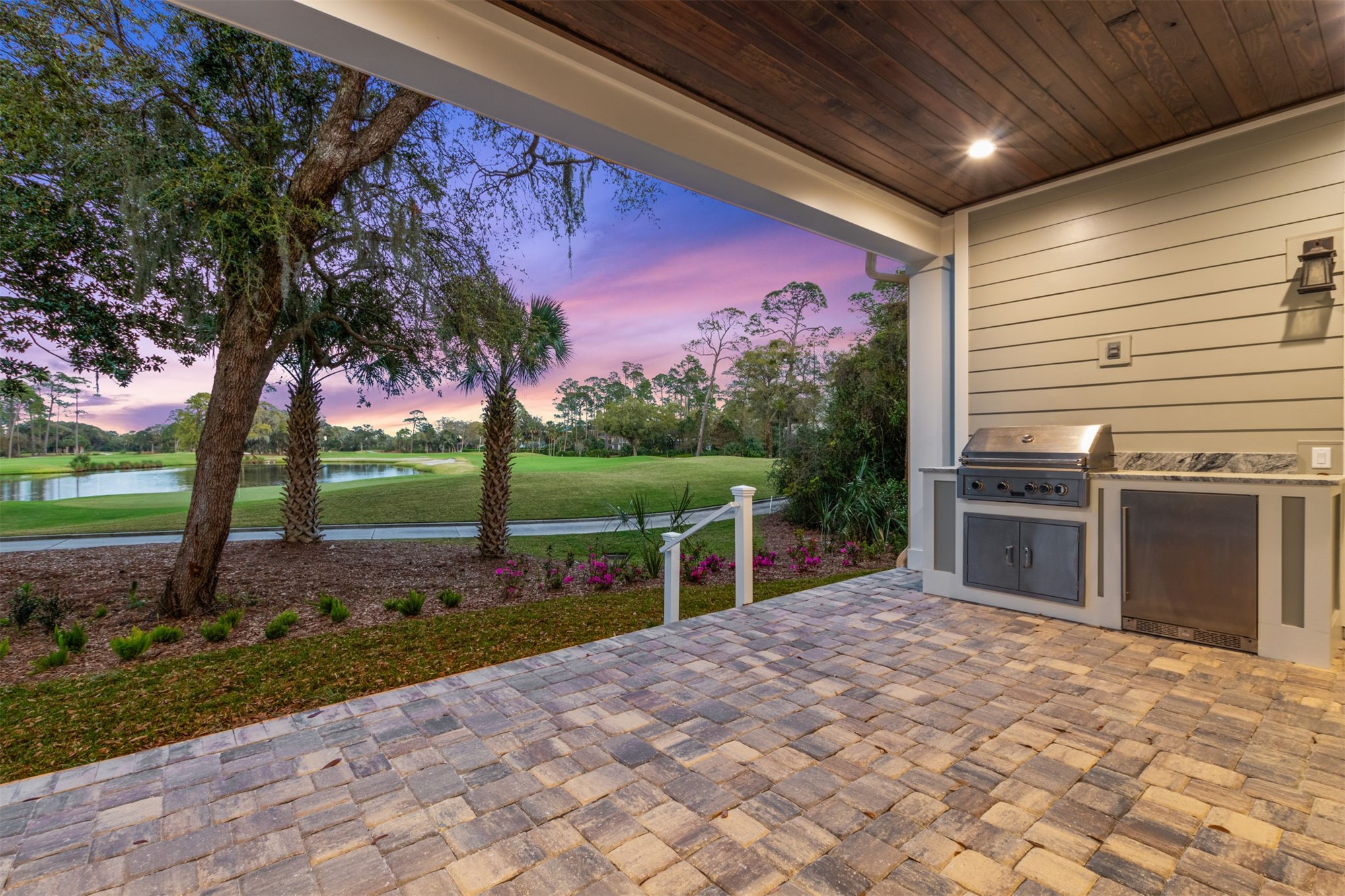 92 LONG POINT DRIVE