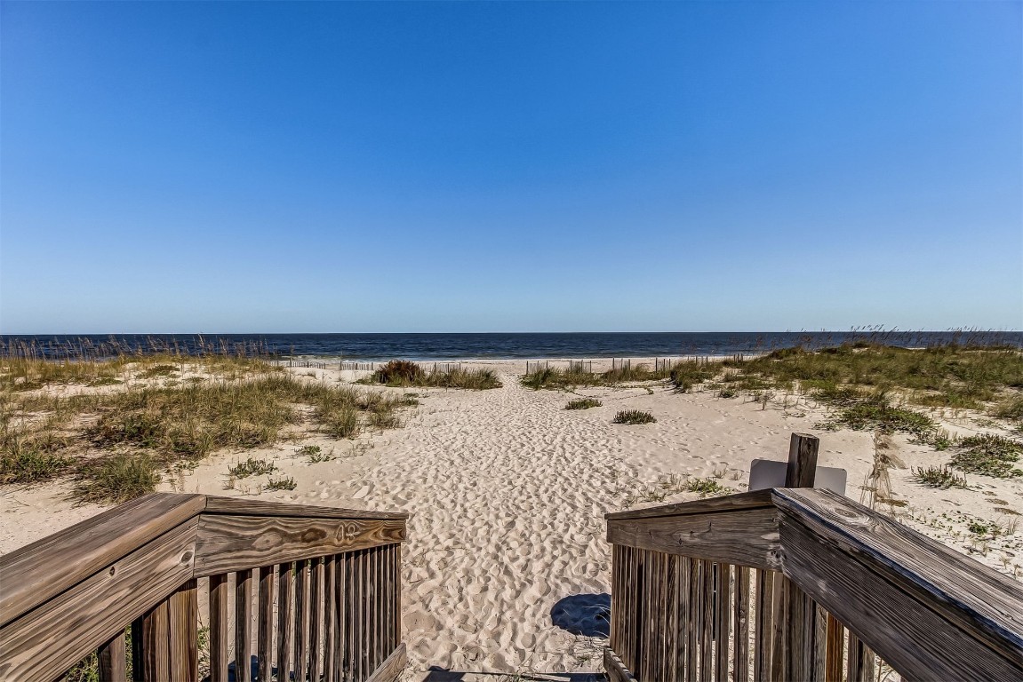 291 SANDCASTLES COURT