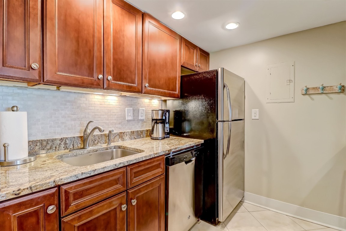 291 SANDCASTLES COURT