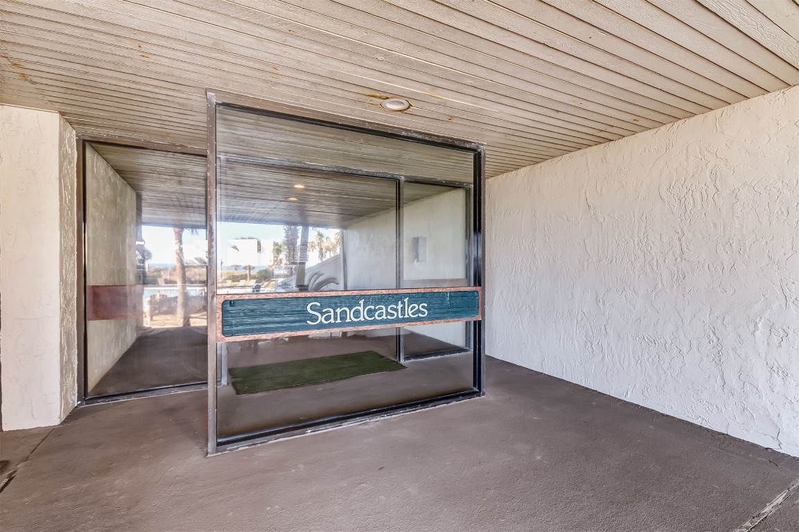 291 SANDCASTLES COURT