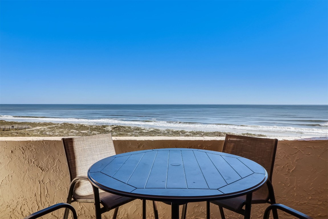 291 SANDCASTLES COURT