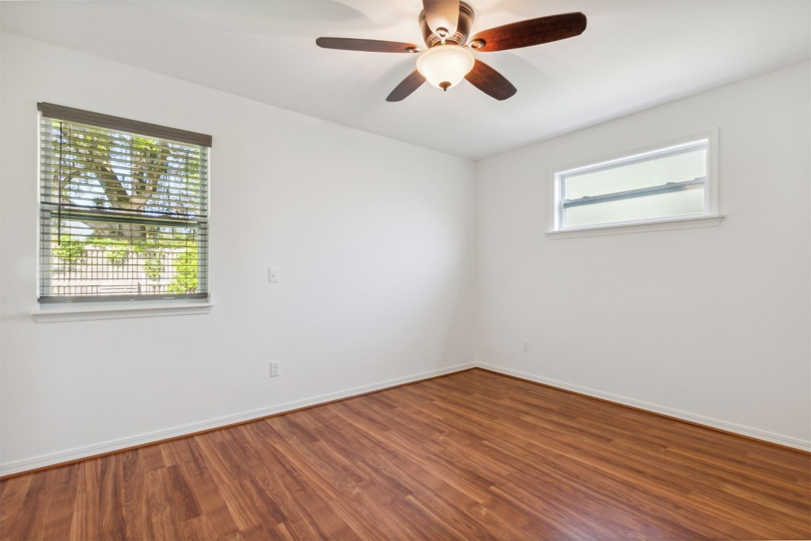 2033 BONNIE OAKS DRIVE