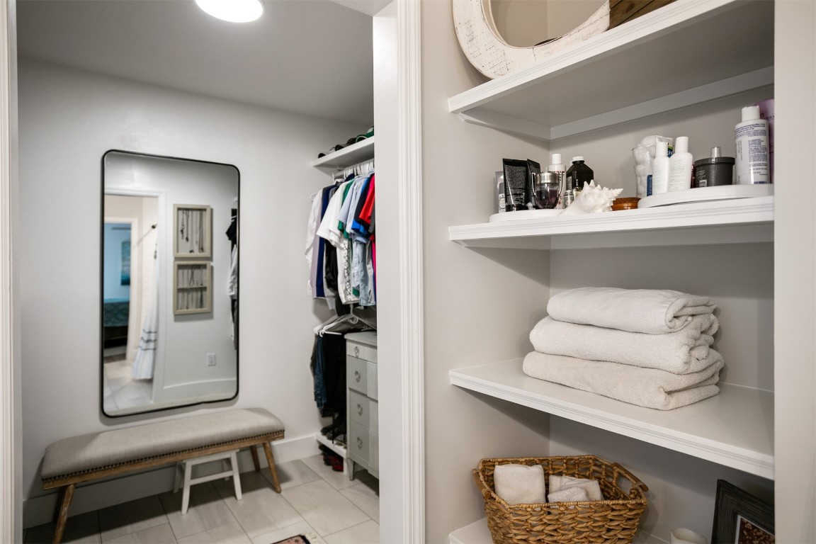 95187 TWIN OAKS LANE