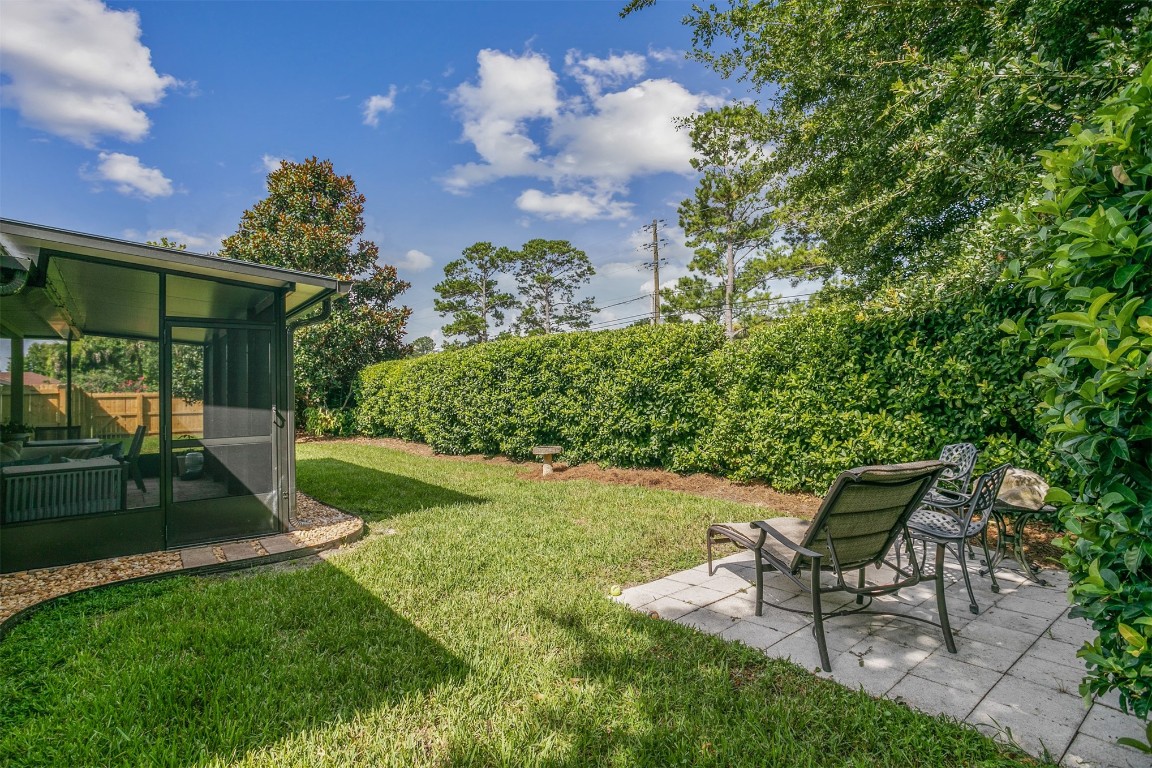 95187 TWIN OAKS LANE