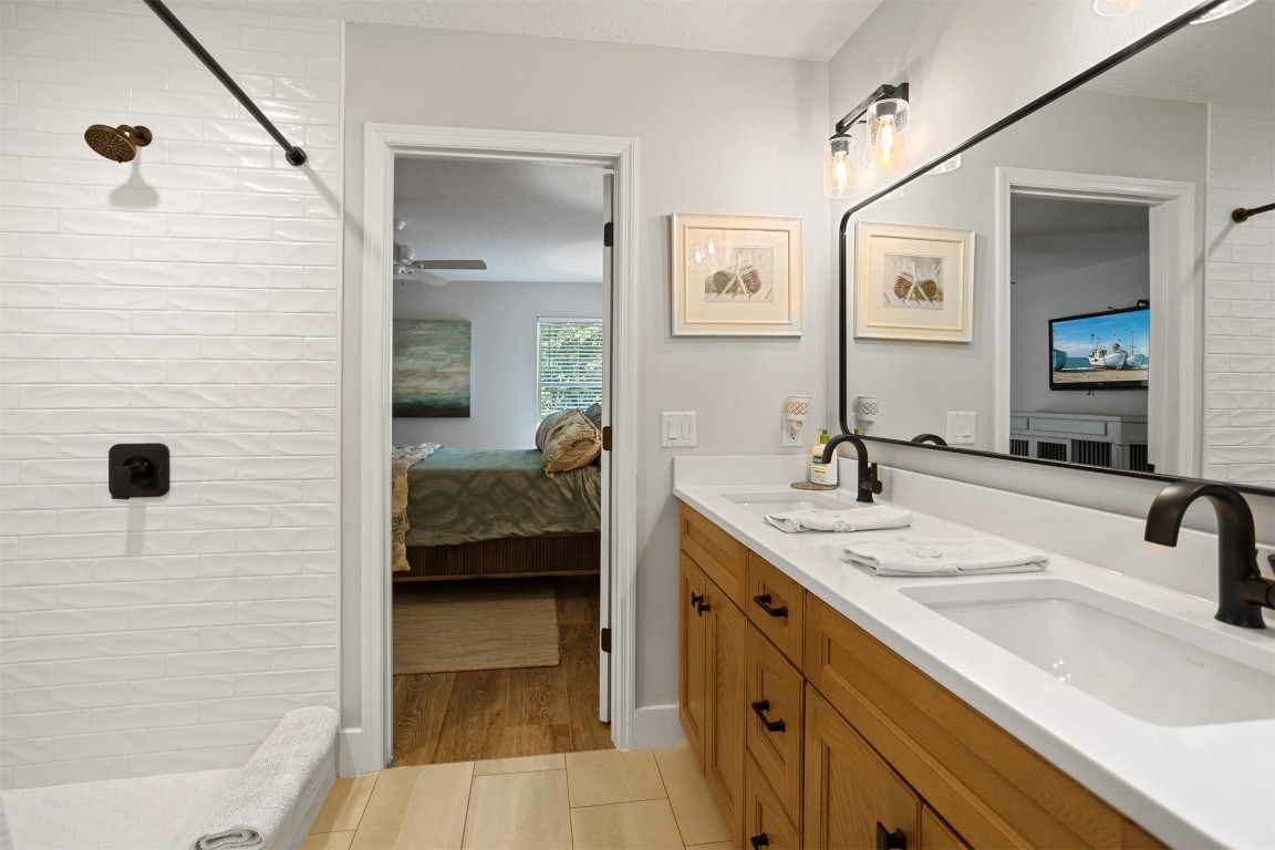 95187 TWIN OAKS LANE