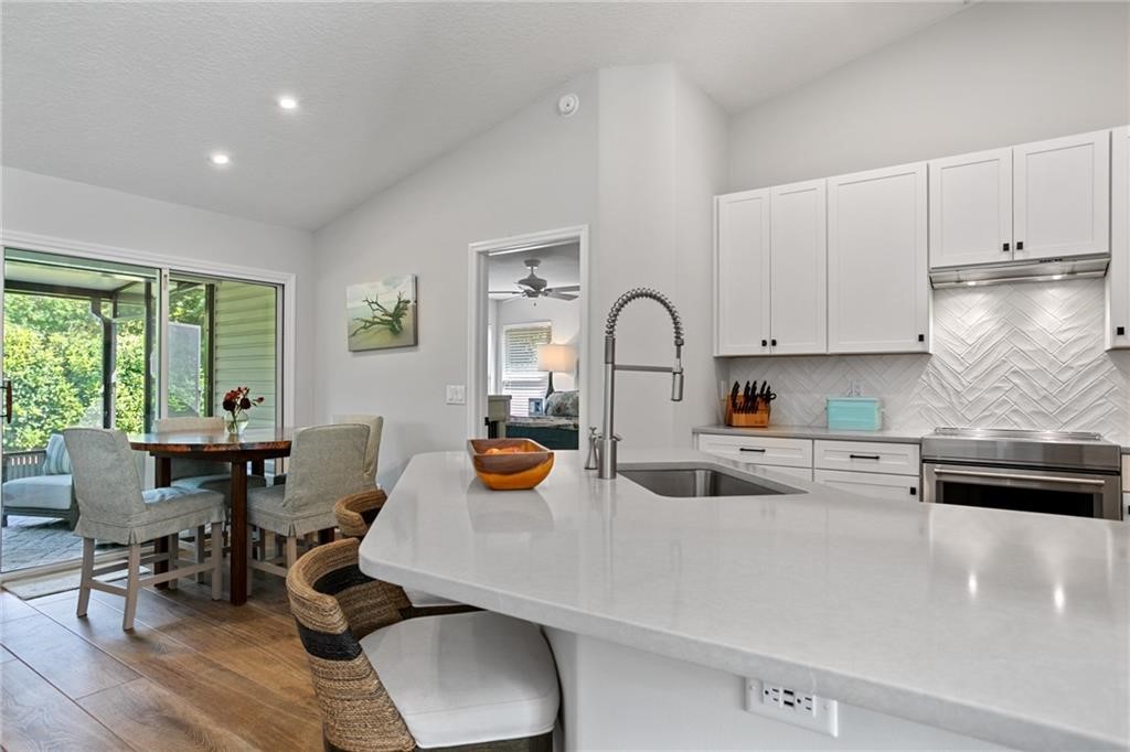 95187 TWIN OAKS LANE