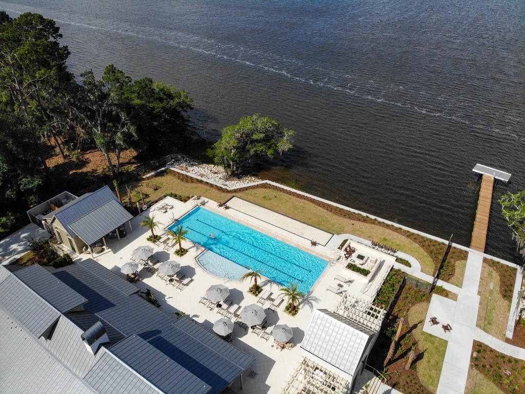 36 SALT HAMMOCK COURT