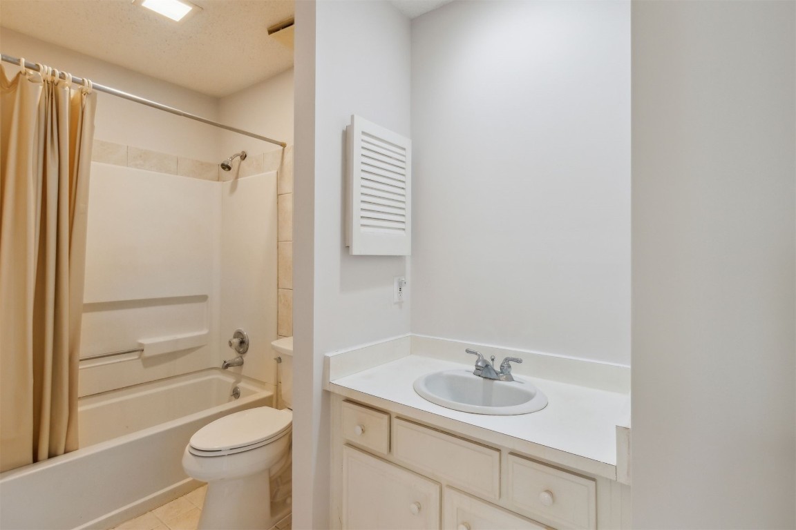 3405 SEA MARSH ROAD 3405
