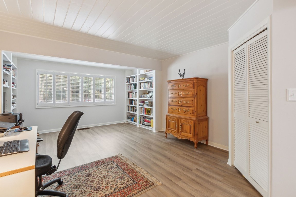 3405 SEA MARSH ROAD 3405