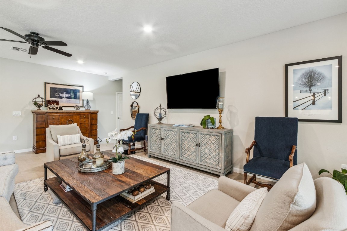 85033 MAJESTIC WALK BOULEVARD