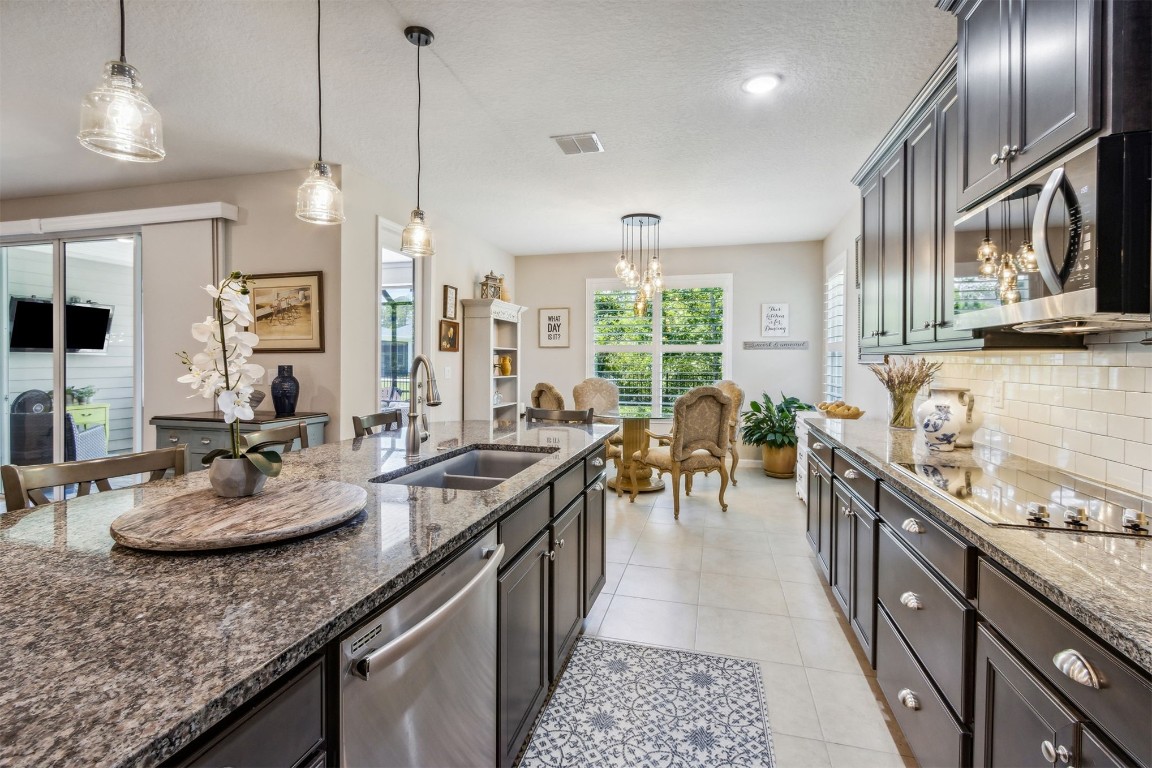 85033 MAJESTIC WALK BOULEVARD