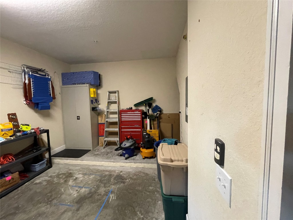 96038 STONEY CREEK PARKWAY 905