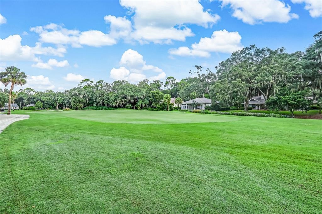 5 RED MAPLE ROAD