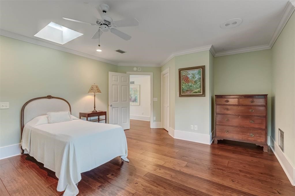 5 RED MAPLE ROAD