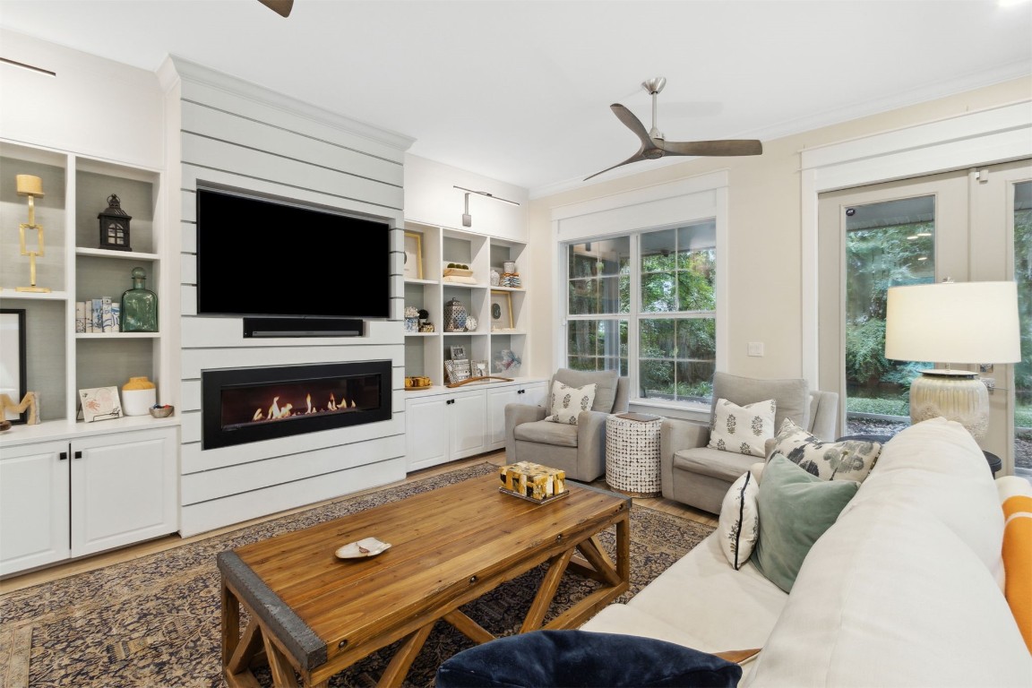 96121 LIGHT WIND DRIVE