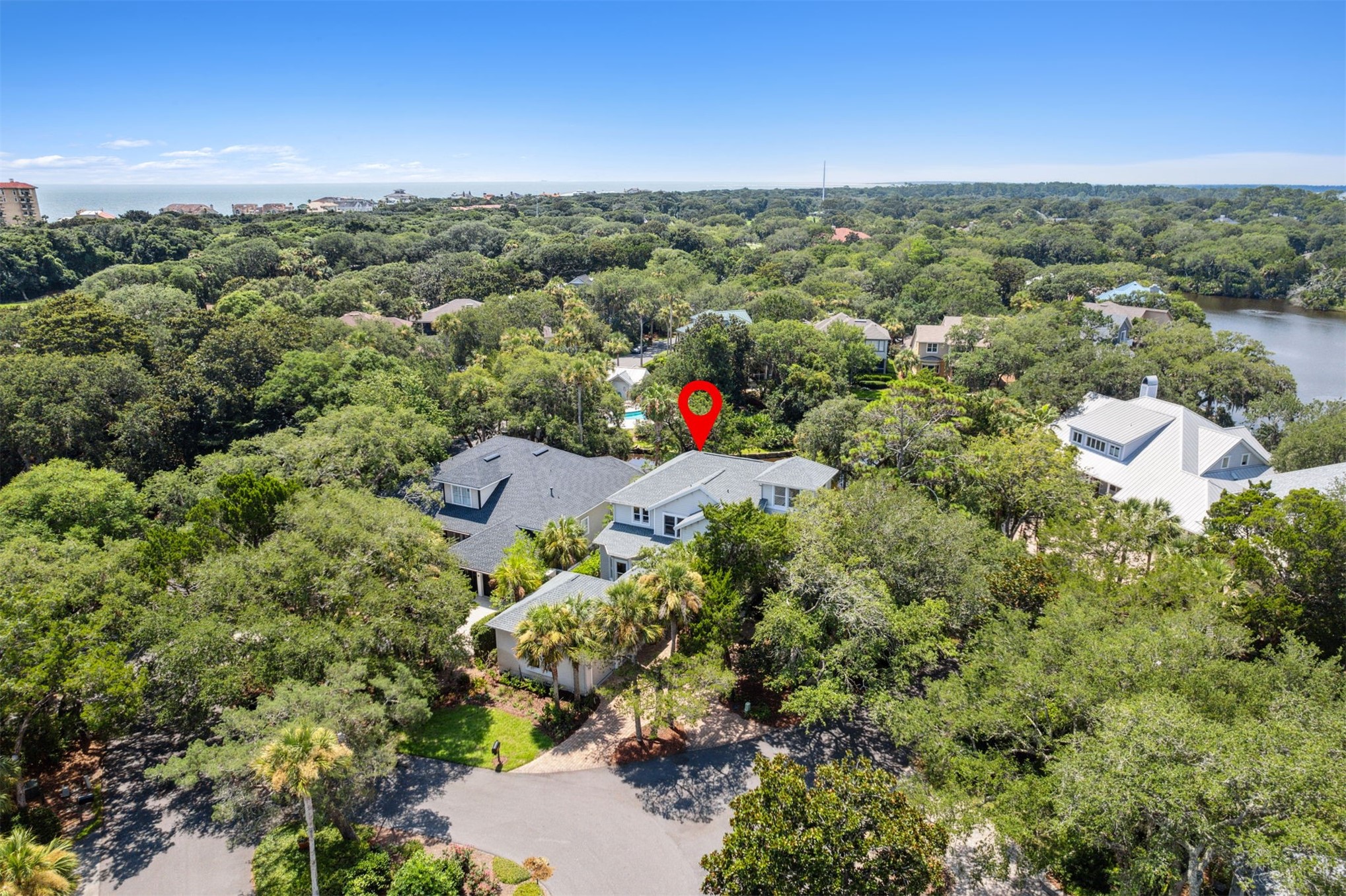16 OAK POINT DRIVE