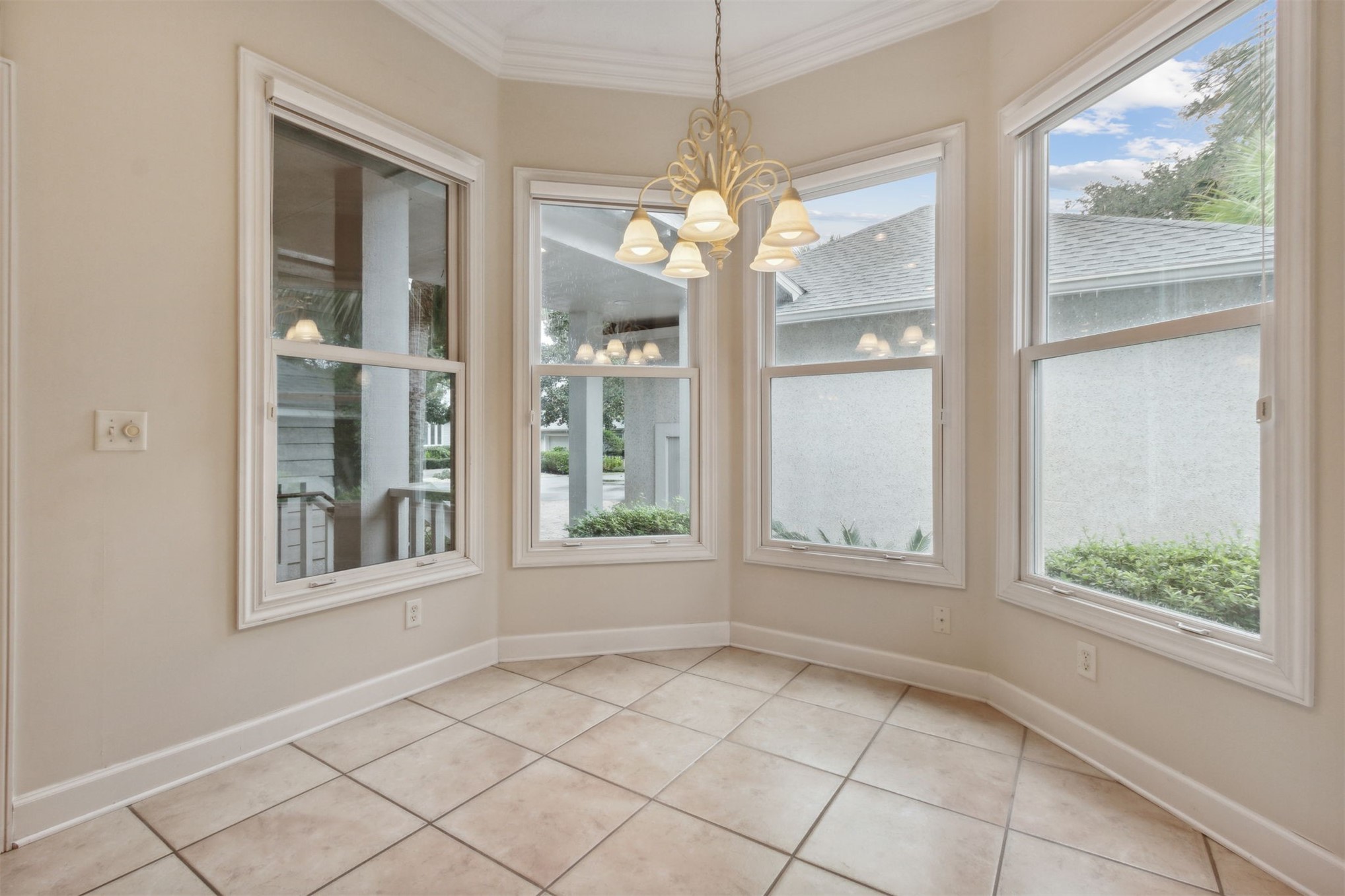 16 OAK POINT DRIVE