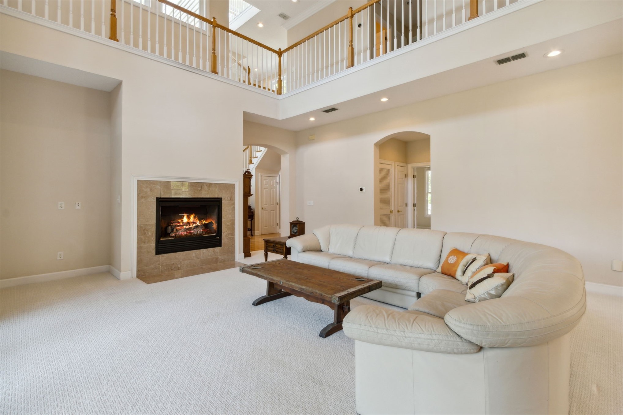 16 OAK POINT DRIVE