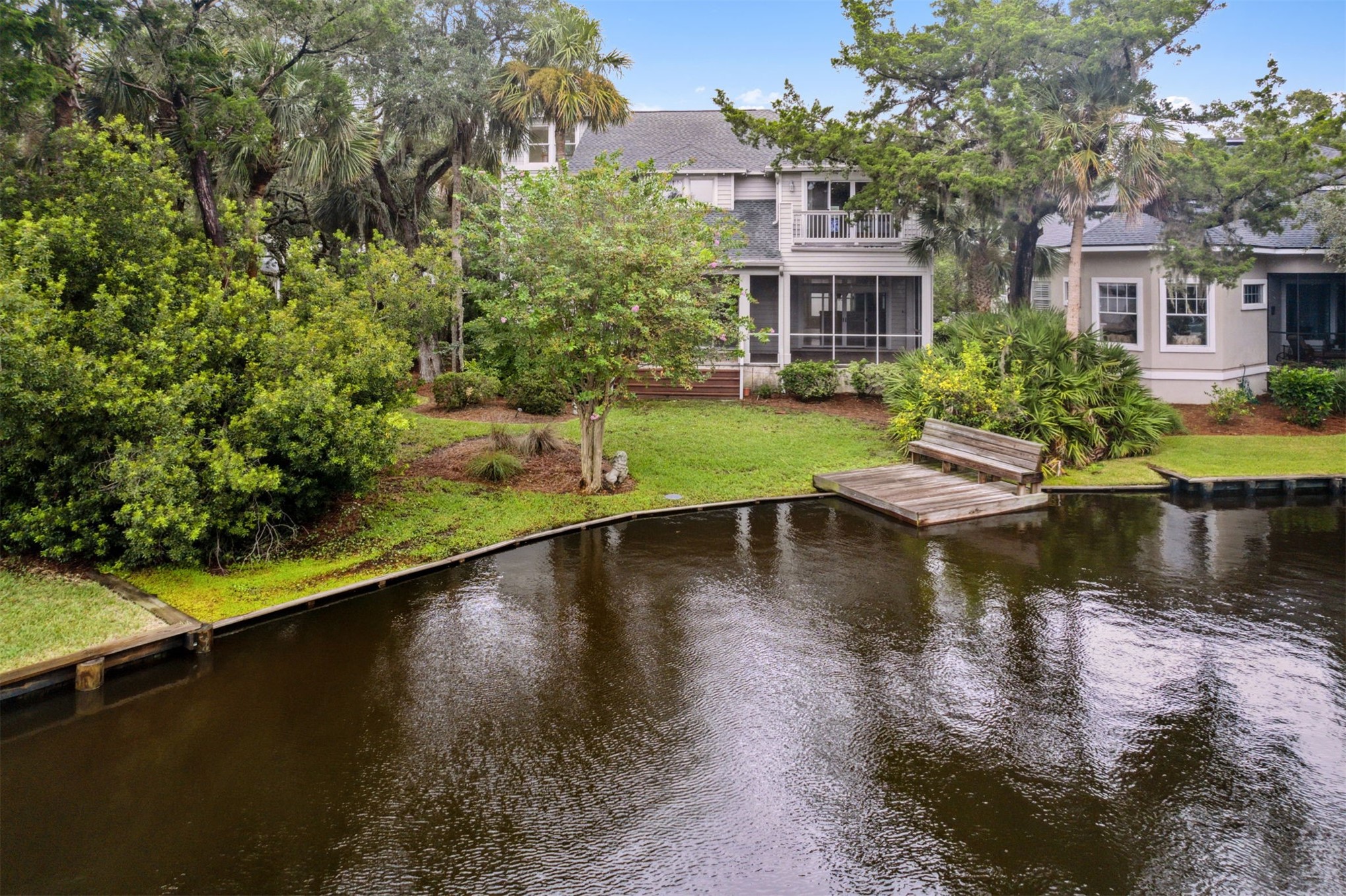 16 OAK POINT DRIVE